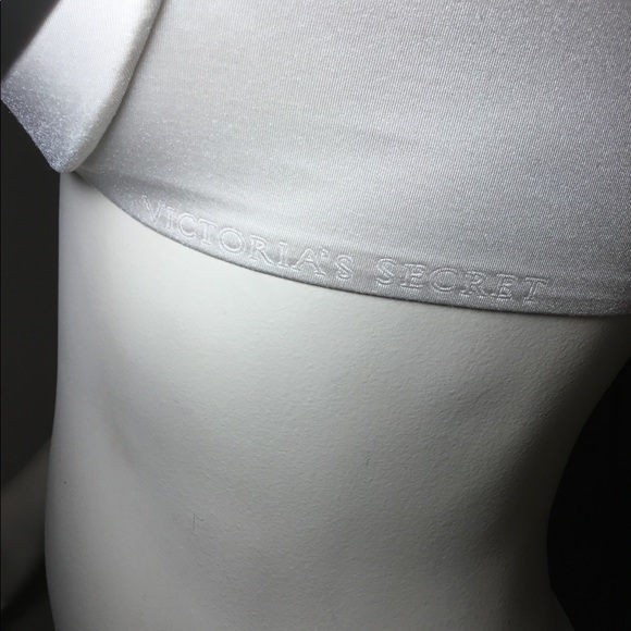 Victoria's Secret 34A white push-up bra - Picture 3 of 5